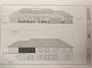 8644 Ebony Dr, Dubuque, IA 52003