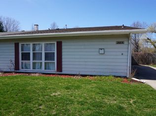 2803 Castle Ct, Peru, IN 46970