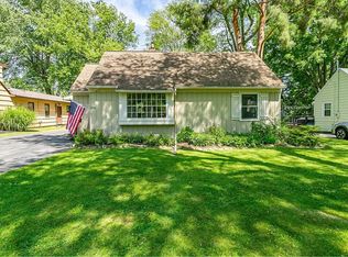 204 Valley Rd, Rochester, NY 14618