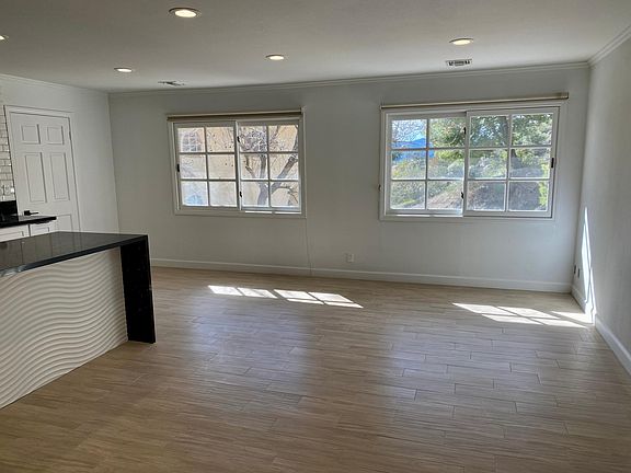 3rd image of 24969 Mulholland Hwy #1