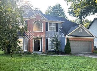 1521 Green Oak Cir, Lawrenceville, GA 30043