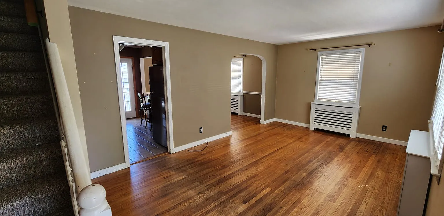 6 bed, $4,100 — Photo 3