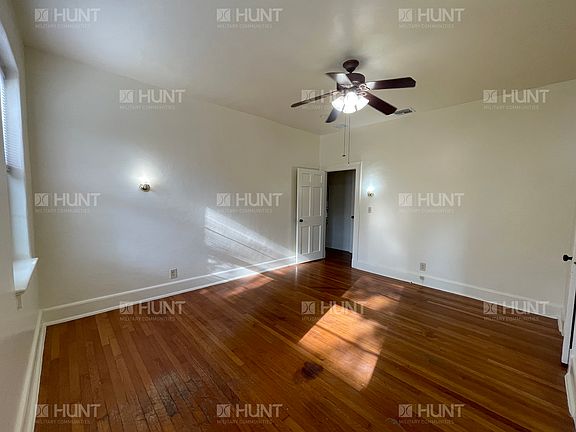 5th image of 2 W Park Ln #402