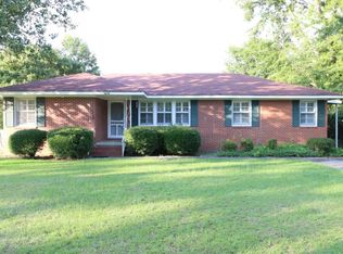 1619 Roberson St, Dublin, GA 31021