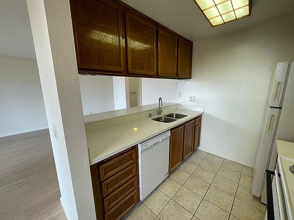 5th image of 6188 Agee St