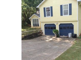 2070 Windy Oaks Ct, Lithia Springs, GA 30122