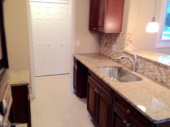 4th image of 4909 Nan Linn Dr