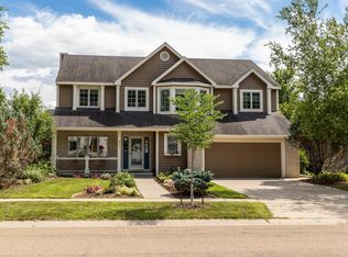 2910 Stonegate Ct SW, Rochester, MN 55902