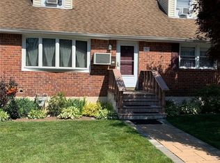 357 Keller Ave, Elmont, NY 11003