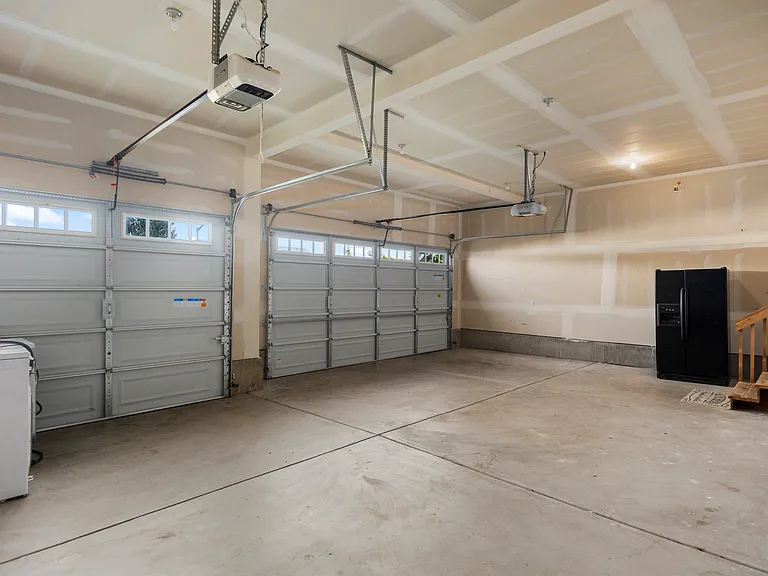 10701 Palisades St SE — Photo 27