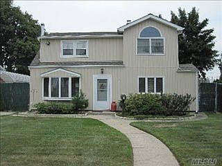1st image of 1 Andrew Ln
