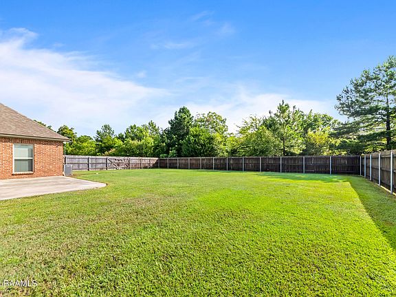 3rd image of 1022 Palm Harbor Way