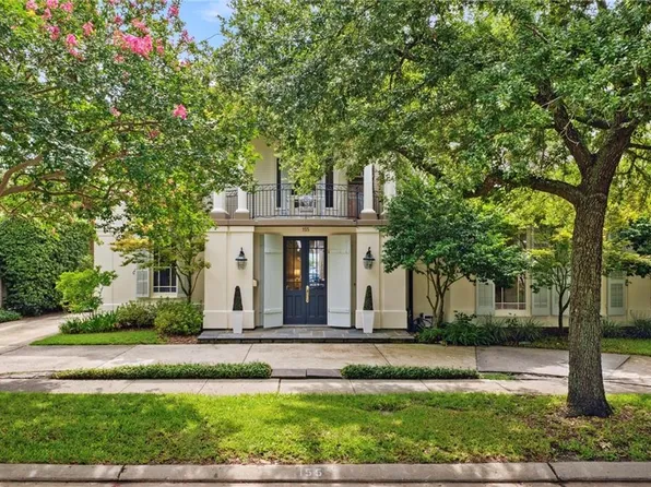 155 Rosewood Dr, Metairie, LA 70005