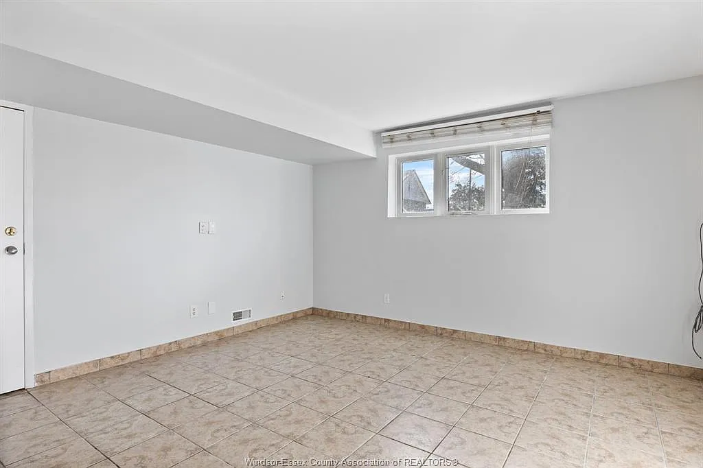 2 bed, $1,575 — Photo 4