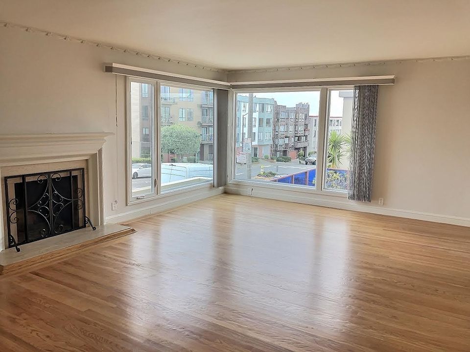 1st image of 300 Euclid Ave