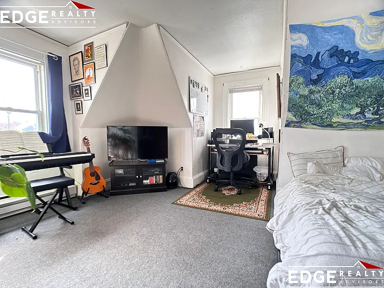3 Alcott St — Photo 9