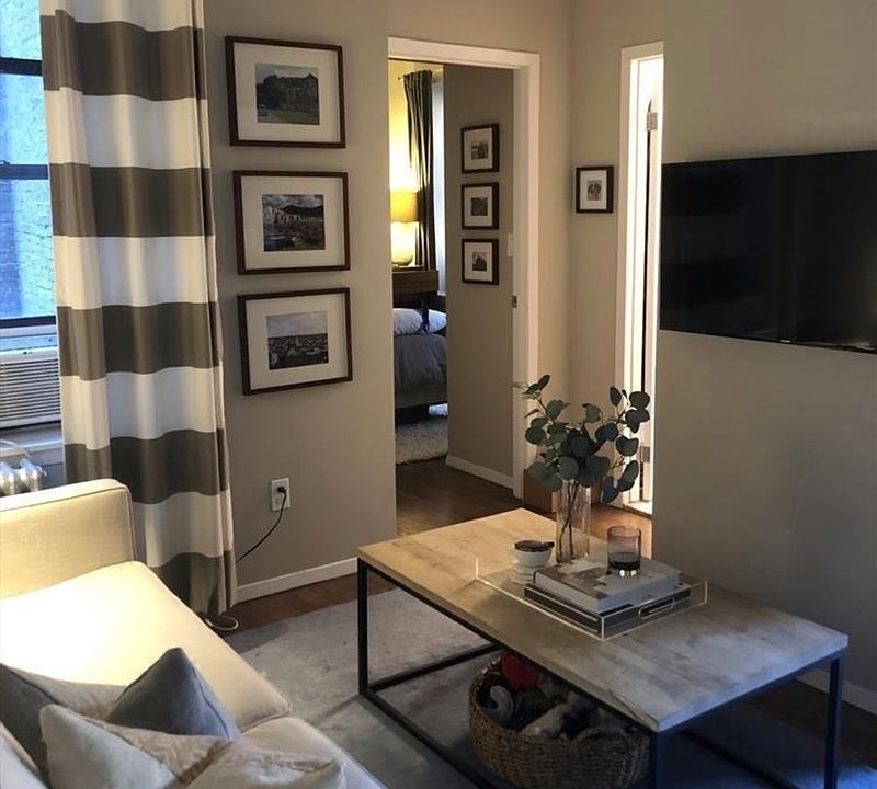 1st image of 1229 1st Ave APT 3