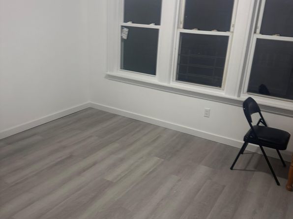 10924 122nd St FLOOR 2