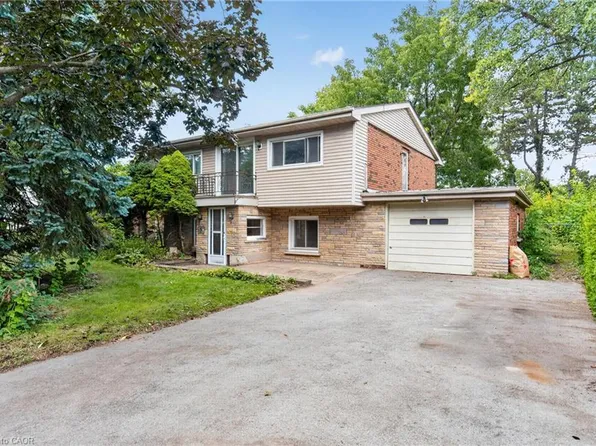 539 Enfield Rd, Burlington, ON L7T 2X5