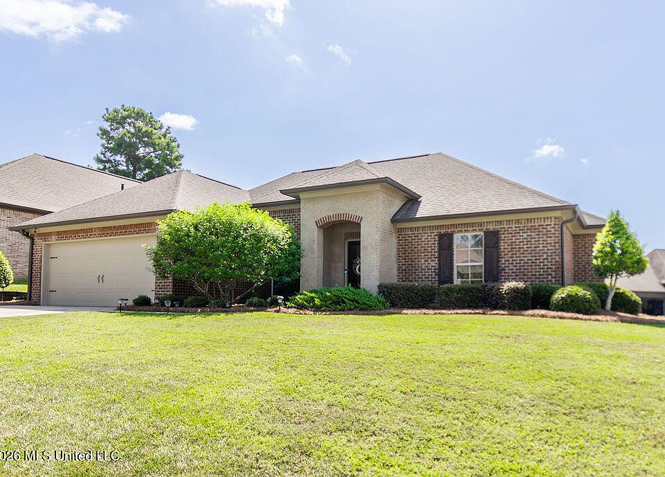 1st image of 958 Willow Grande Cir