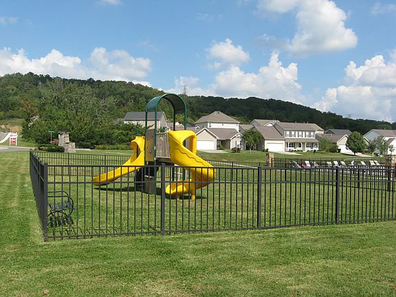 5th image of 6130 McMillan Creek Dr
