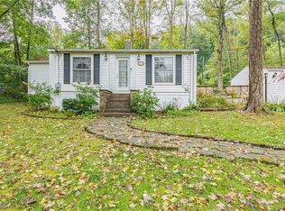 1233 Orchard Ln, Ligonier, PA 15658