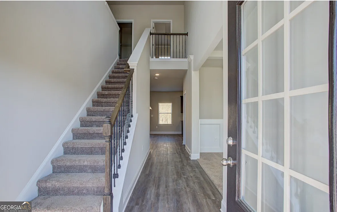 Building Photo - 151 Cherokee Rose Dr