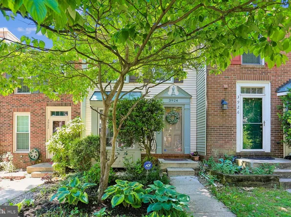 3924 Angelton Ct, Burtonsville, MD 20866