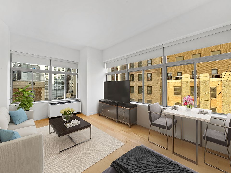 1st image of 90 Washington St APT 8Q