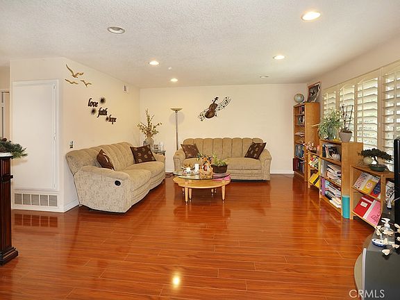 5th image of 1201 W Cerritos Ave Unit 68