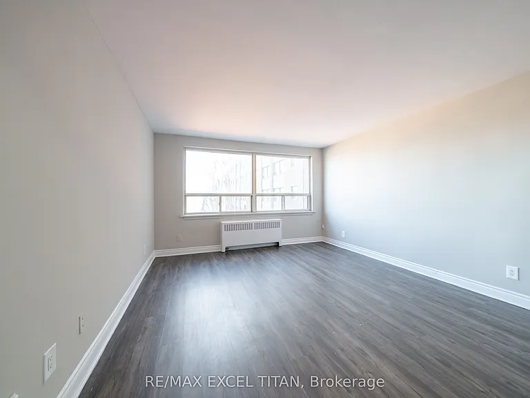 468 Ottawa St N #237C — Photo 2