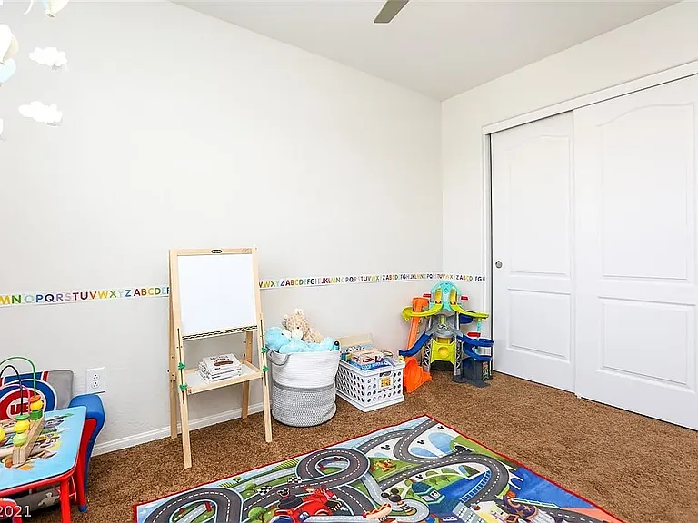6401 Kellyville Dr — Photo 9