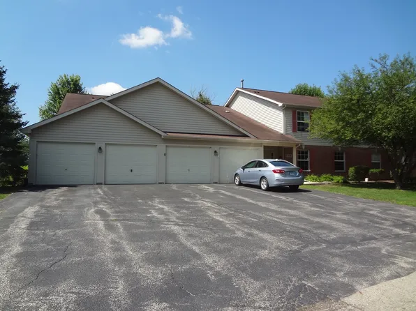 974 N Village Dr Unit 2, Round Lake Beach, IL 60073