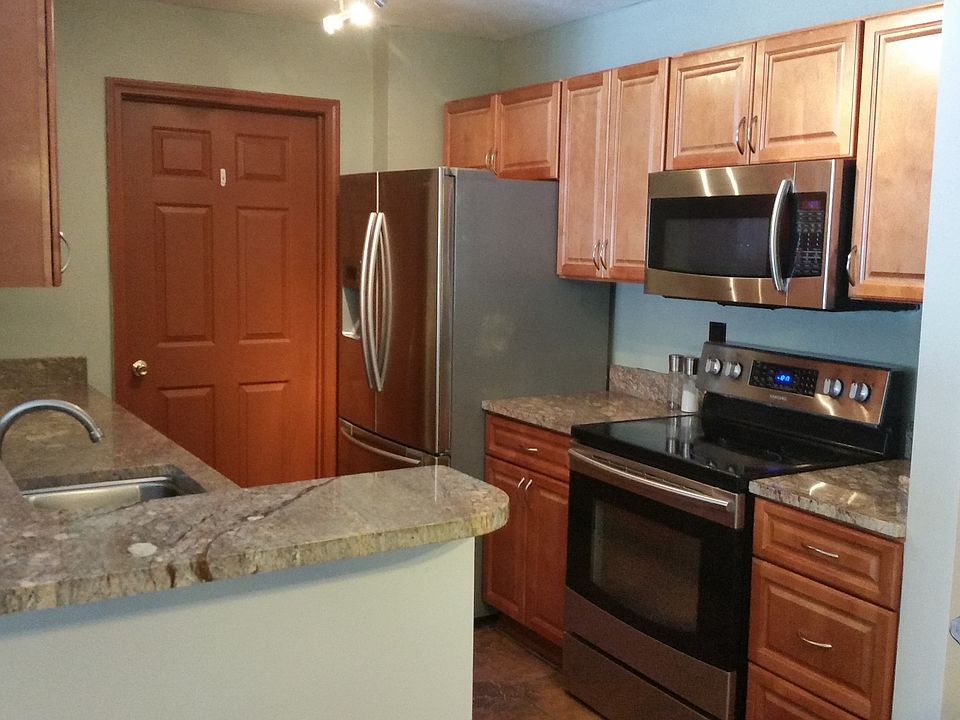 1st image of 3294 Lenox Village Dr Unit 106