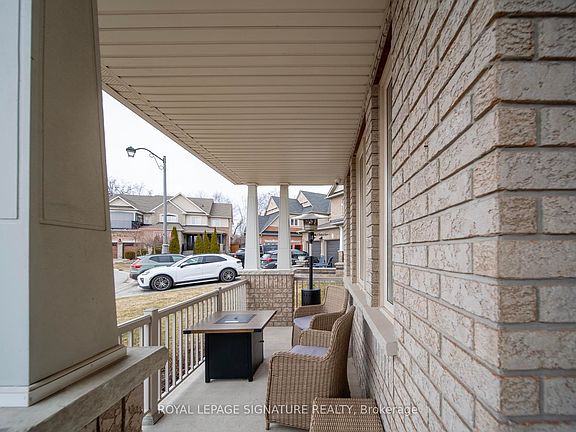 2nd image of 17 Roderick Ct