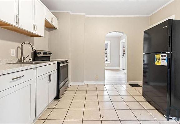 5th image of 14 C St Unit 14