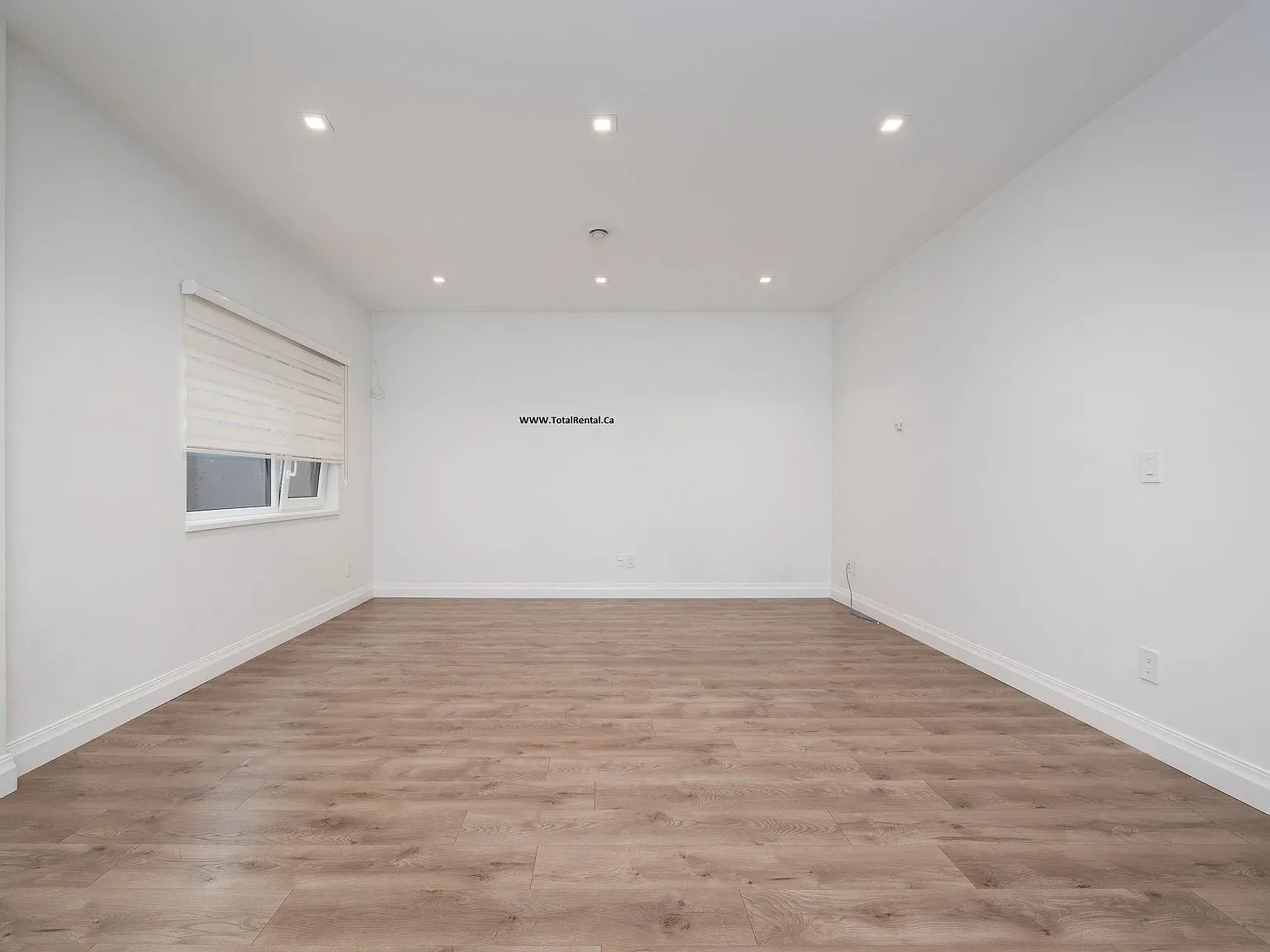 2 bed, 1000 sqft, $2,000 — Photo 1