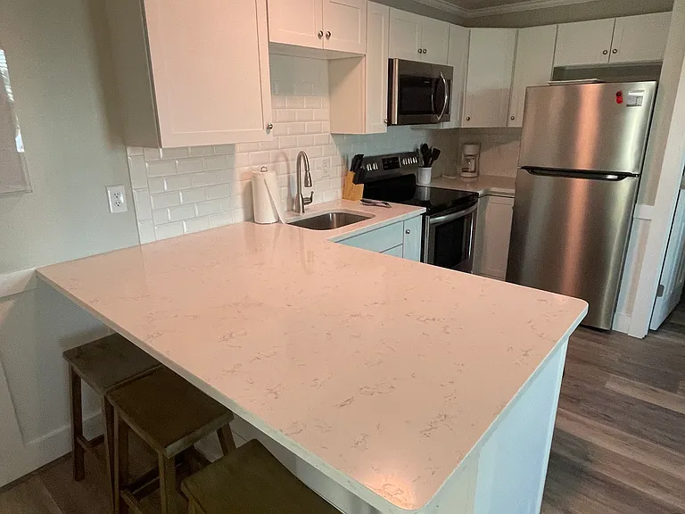 119 W Bogue Blvd #7 — Photo 4