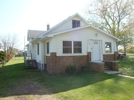2nd image of 112 Petersburg Rd