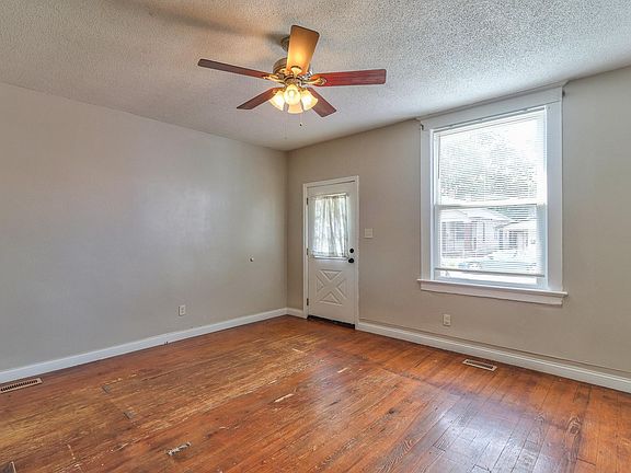 5th image of 212 E Florida St
