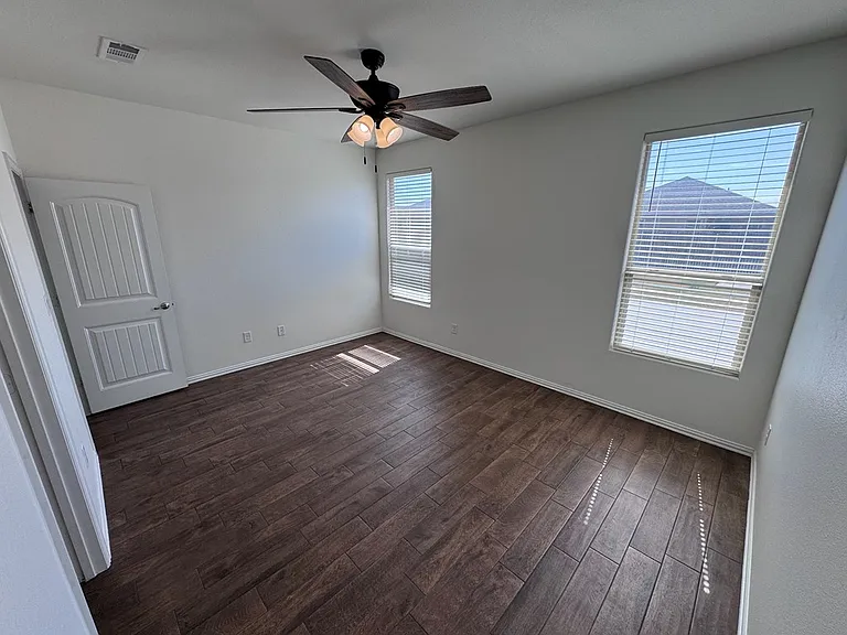 1710 Wrigley Dr — Photo 19