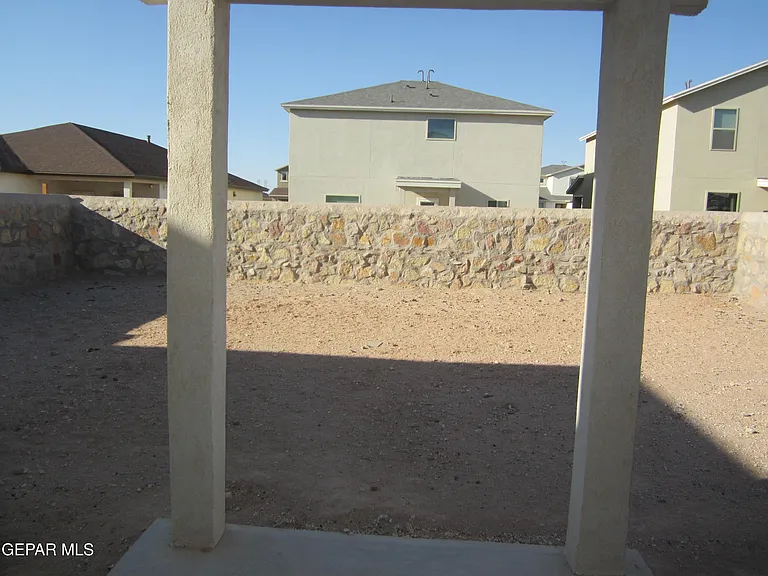 12253 Desert Cliff Ct — Photo 15