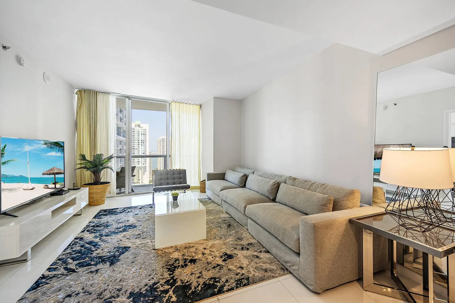 1 bed, 1.0 bath, $6,325 — Photo 1