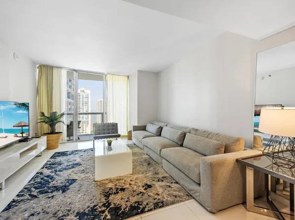 481 SW Brickell Ave, Miami, FL