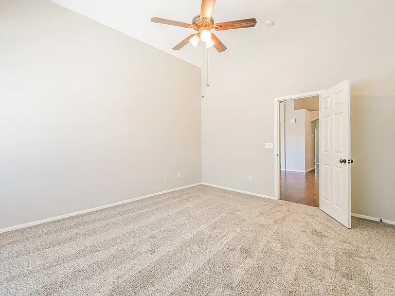 3854 W Carlos Ln — Photo 10