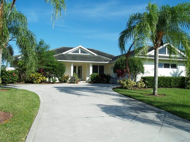 2nd image of 5177 SW Orchid Bay Dr