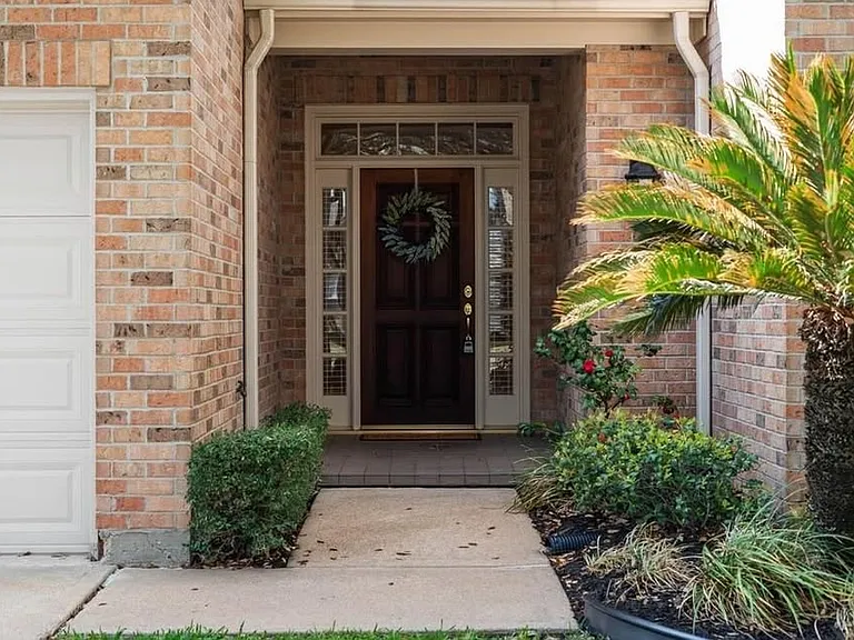 1414 Caravelle Ct — Photo 2