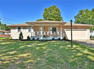 4674 Barrington Dr, Youngstown, OH