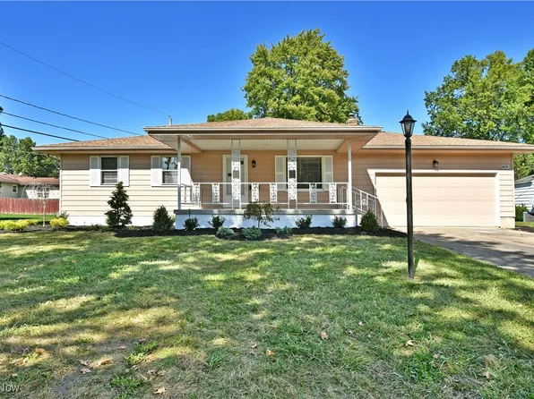 4674 Barrington Dr, Youngstown, OH 44515