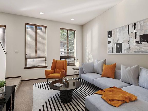 5th image of 180 Madrona Way NE